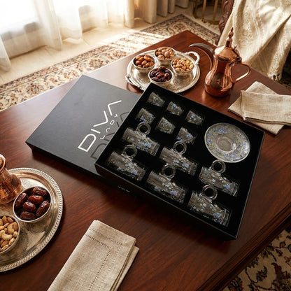 طقم استكانة وفنجان 18 قطعة