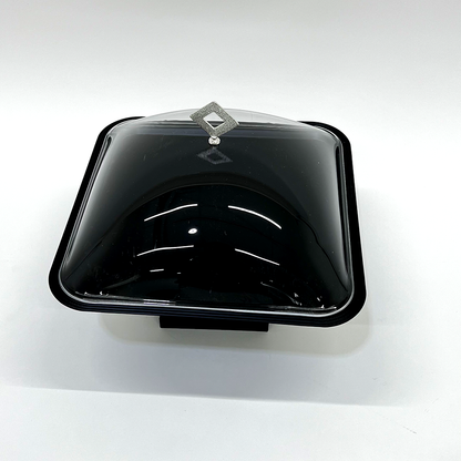 طبق تقديم كيك بغطاء كبير