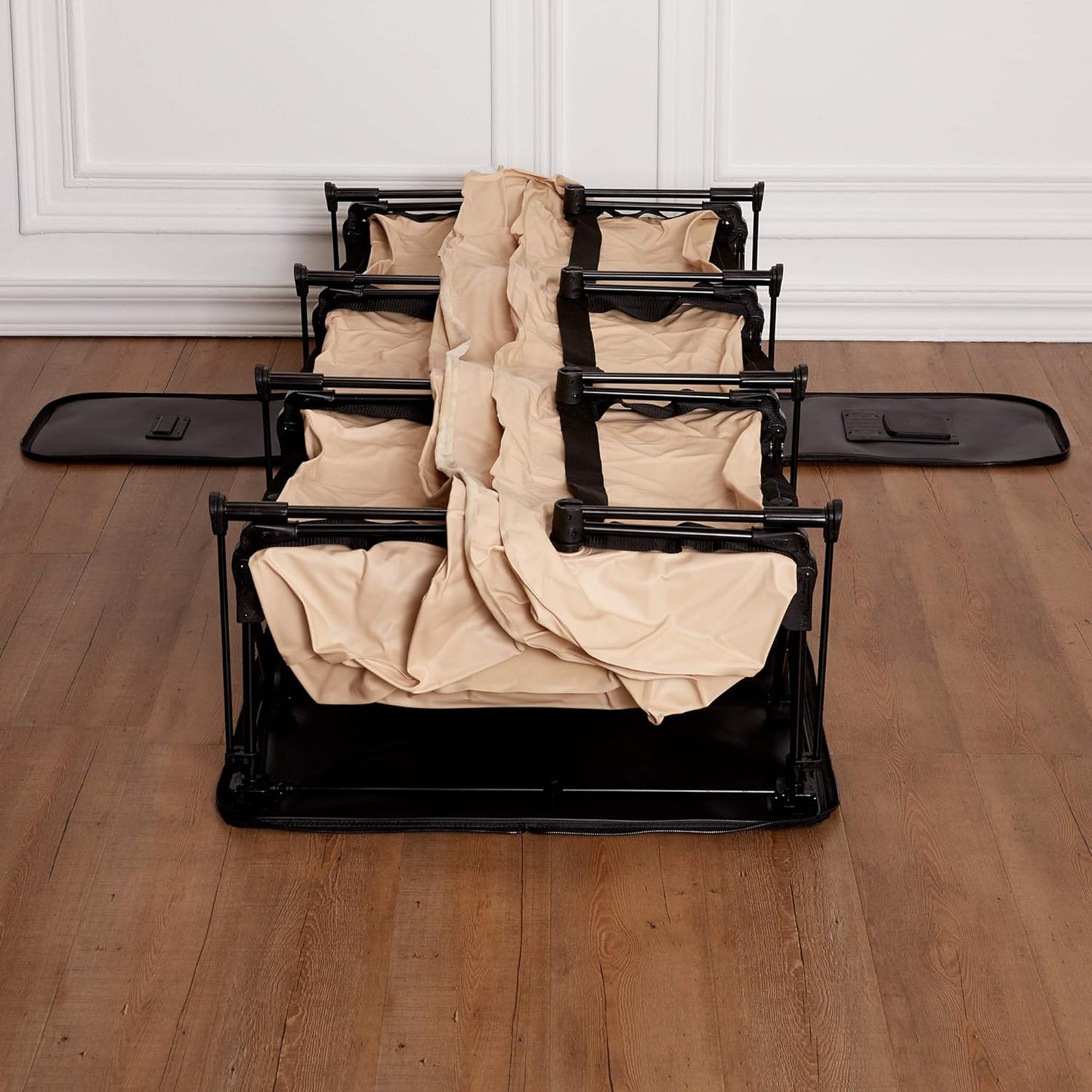 مرتبة مع إطار معدني قابلين للطي