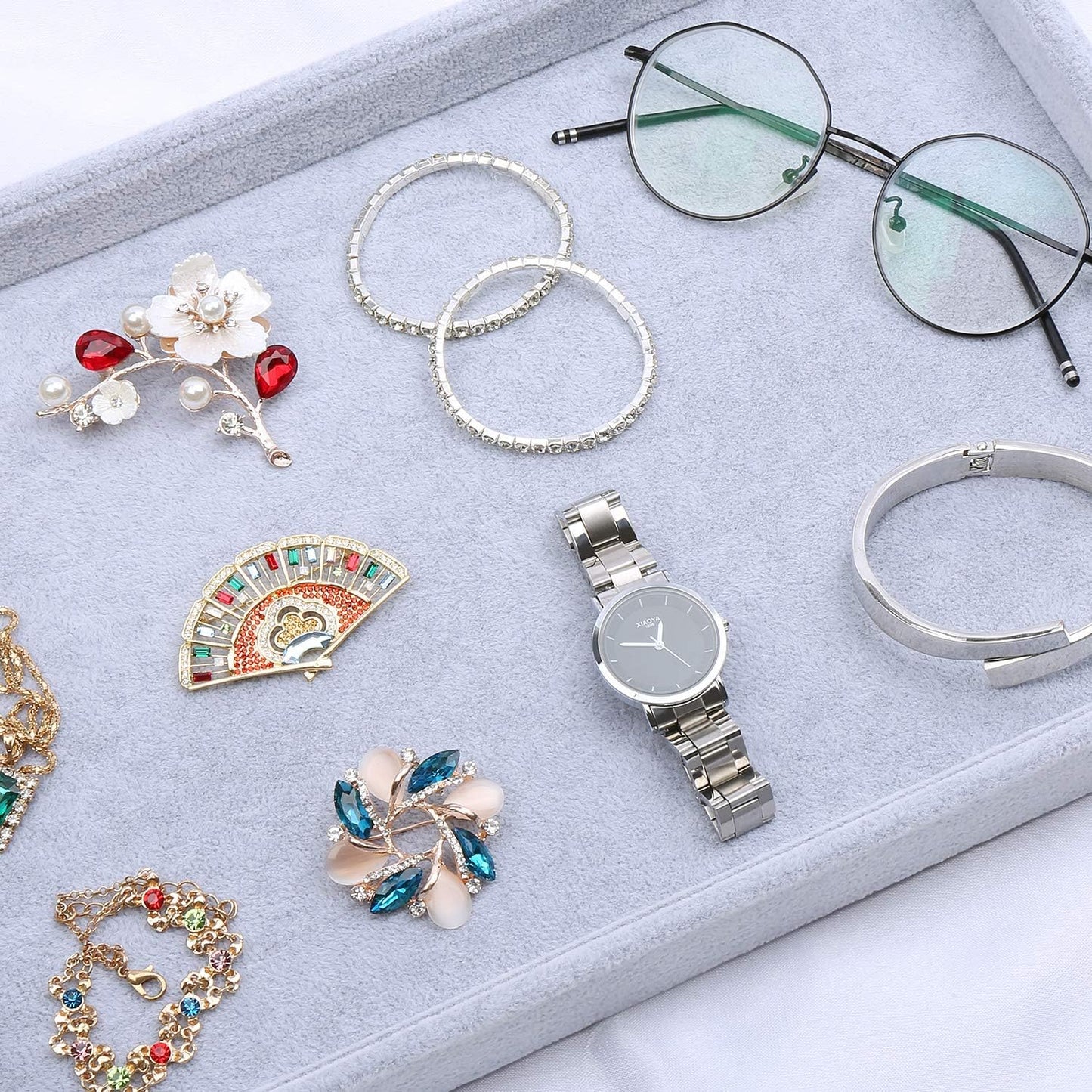 صندوق تنظيم المجوهرات المخملي