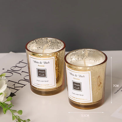 شمعة ذو رائحة عطرية