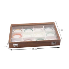 صندوق عرض مجوهرات عتيق