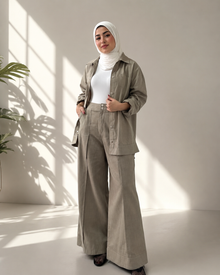 بدلة نسائي لنن