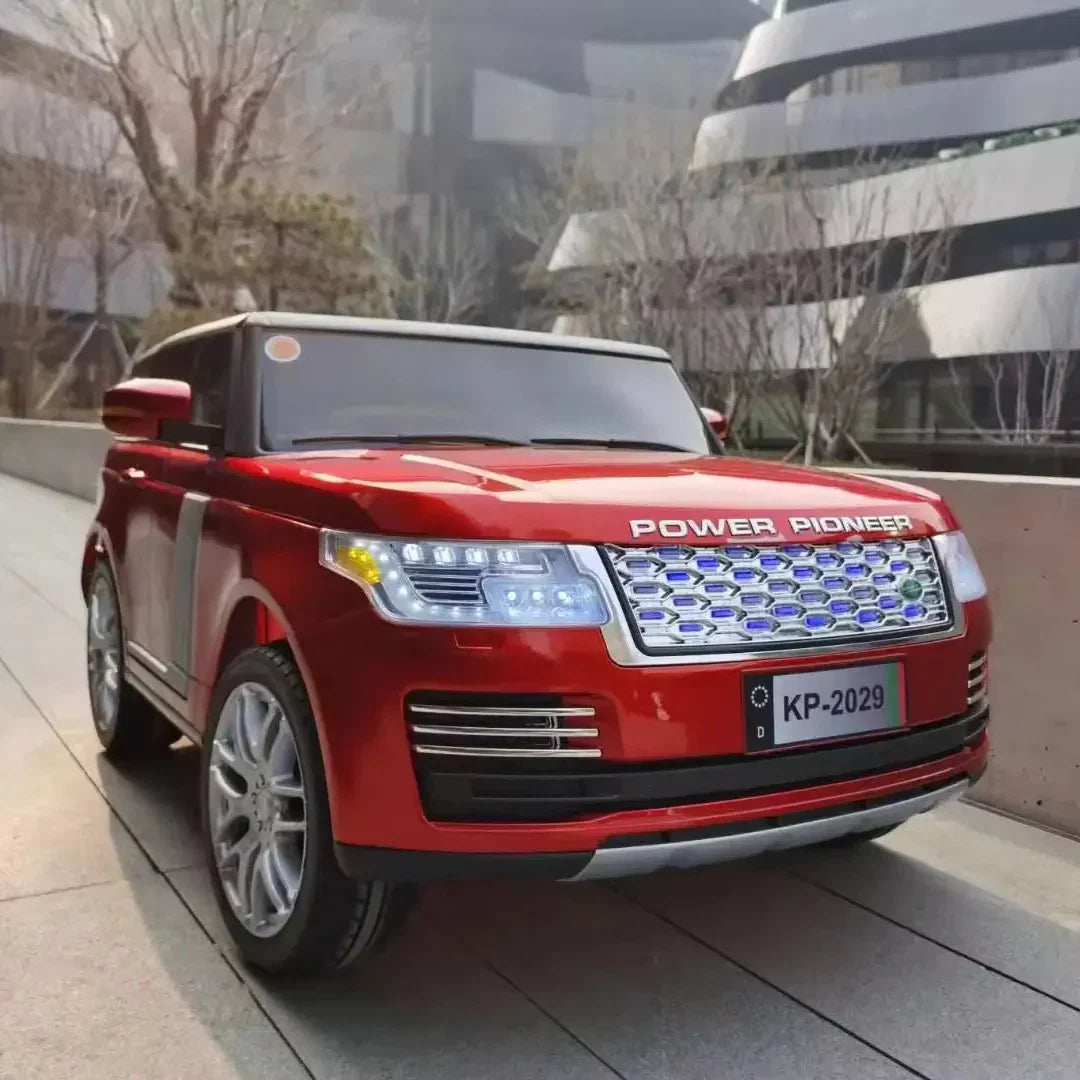 سيارة كهربائية قابلة لإعادة الشحن