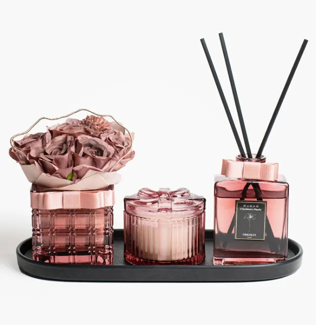 مجموعة فواحة عطرية برائحة التوت