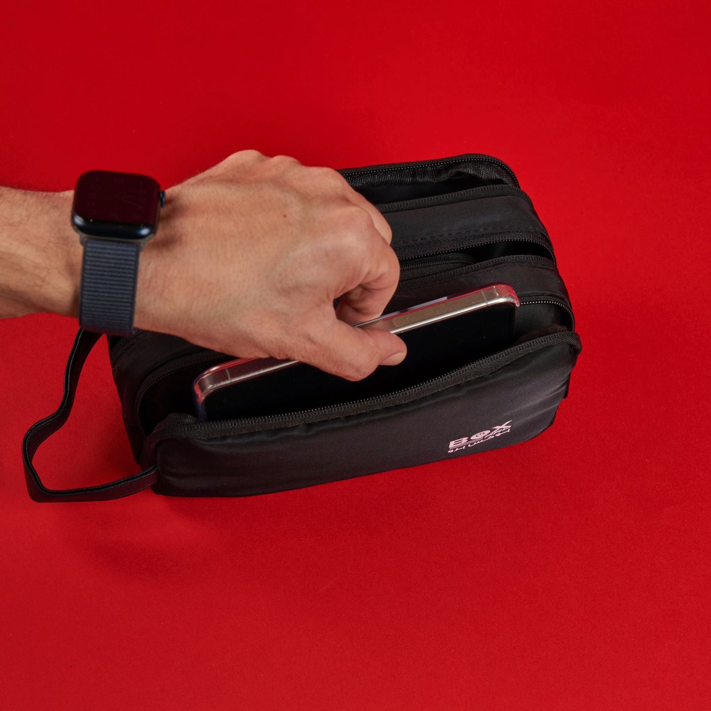 حقيبة كلاتش أنيقة