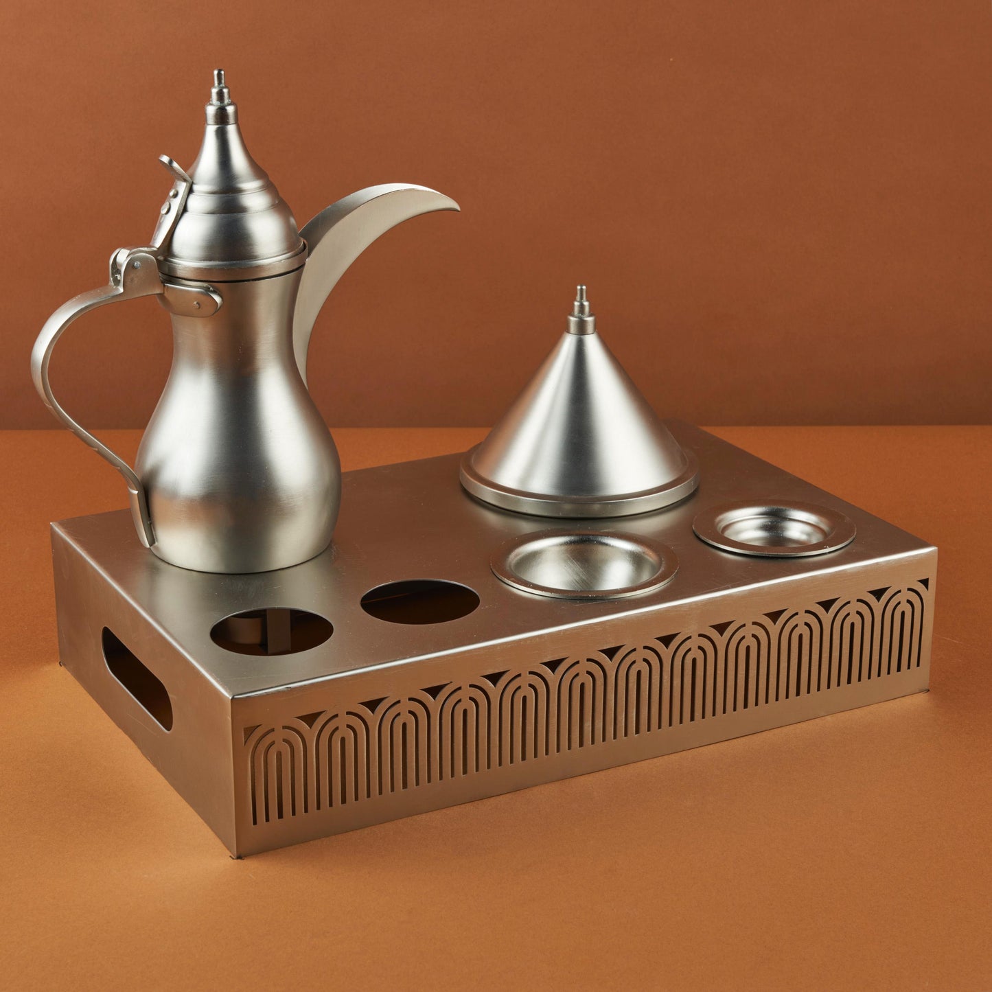 مجموعه دلة مع تمرية