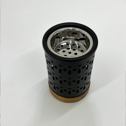 مبخر معدني بقاعدة خشبية