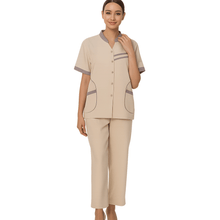 ملابس يونيفورم للخدم نسائية