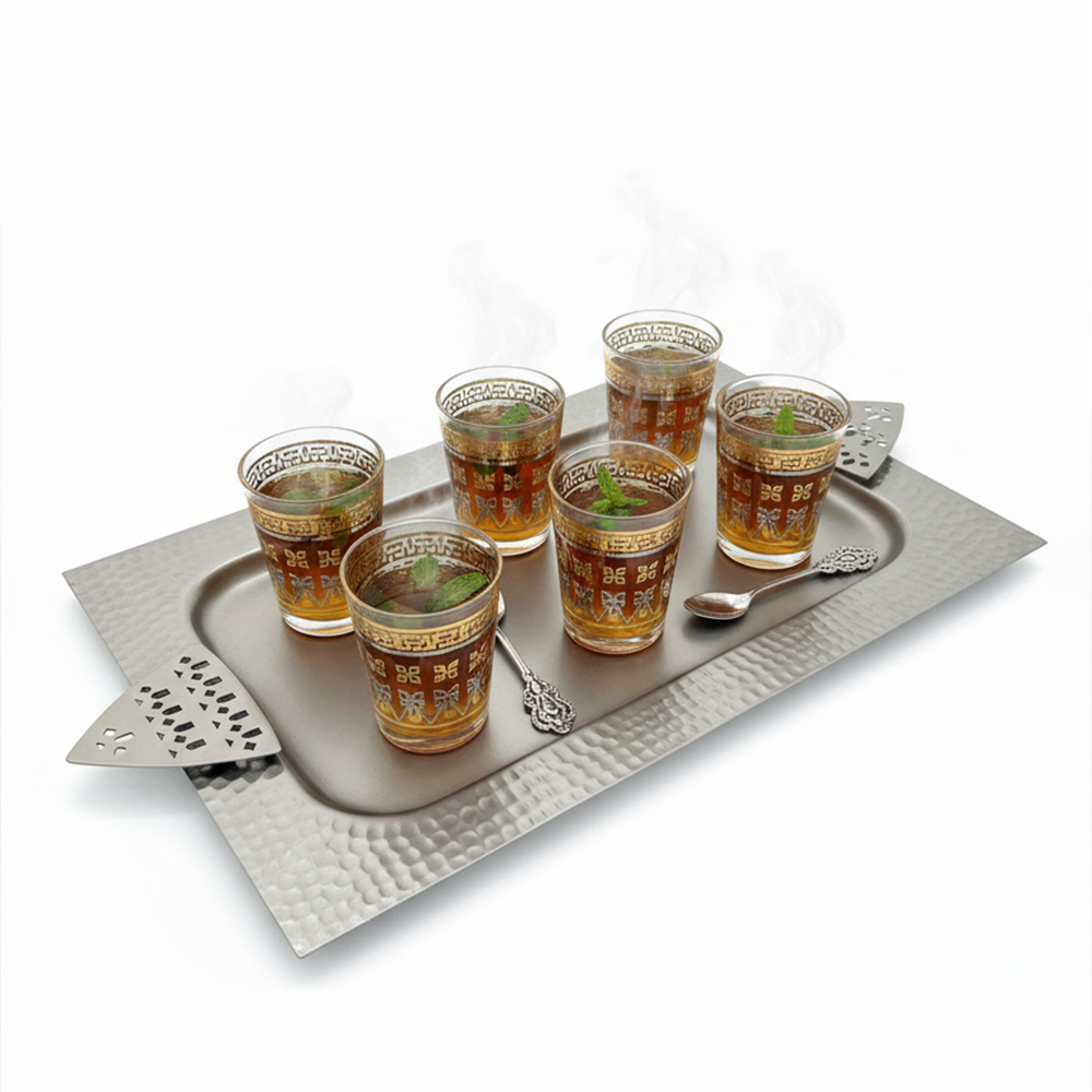 صينية معدنية فاخرة بنقوش هندسية