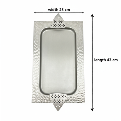 صينية معدنية فاخرة بنقوش هندسية