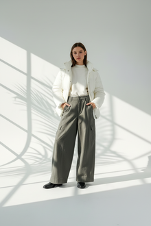 بنطلون نسائي واسع