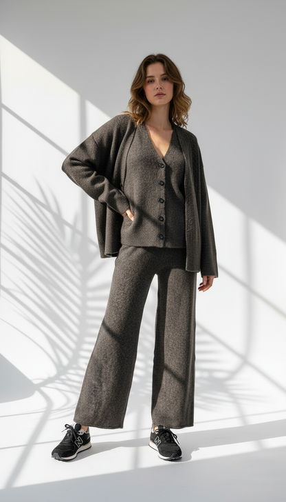 بدلة نسائي 3 قطع