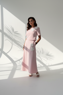 بدلة نسائي