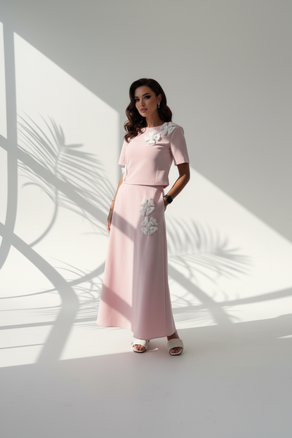 بدلة نسائي