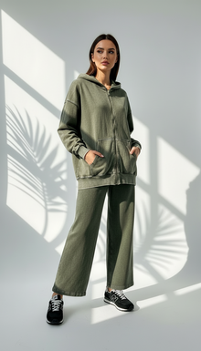 بدلة نسائي سحاب