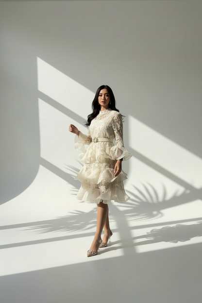 فستان قصير دانتيل