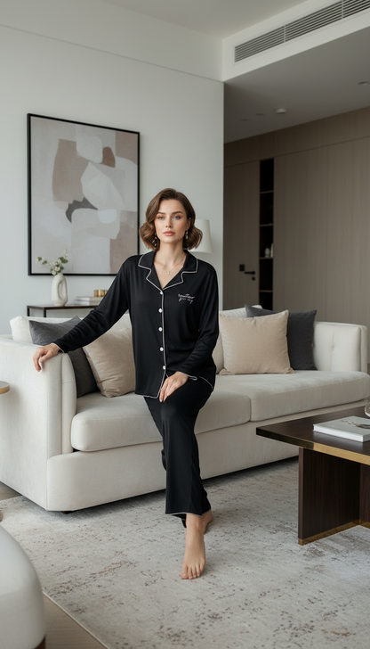 بيجامة نسائي