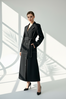 معطف نسائي طويل