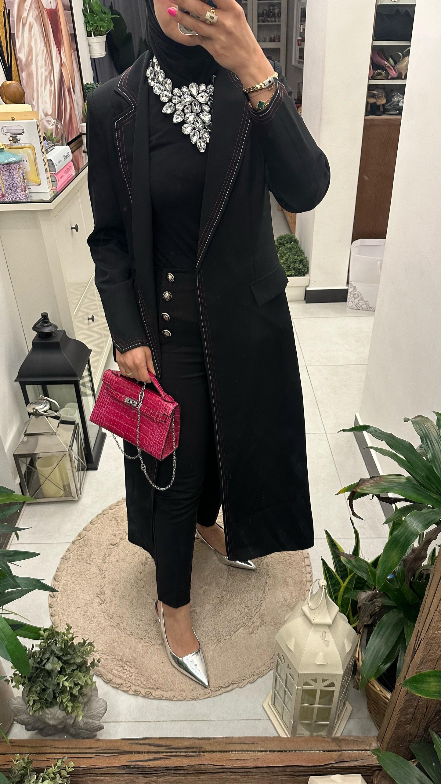 جاكيت نسائي بياقة رسمية