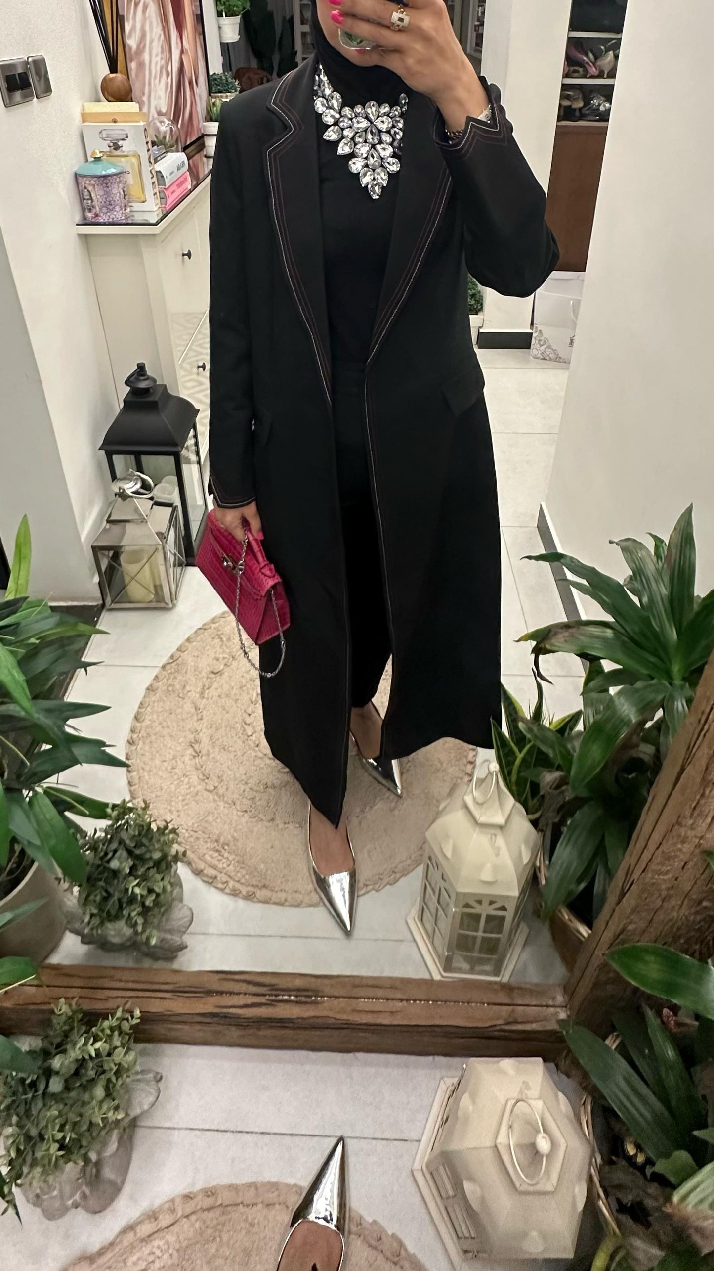 جاكيت نسائي بياقة رسمية