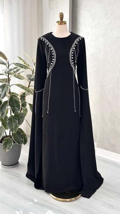 فستان نسائي