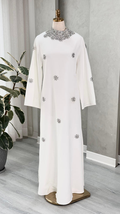 فستان نسائي محتشم