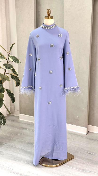 فستان نسائي