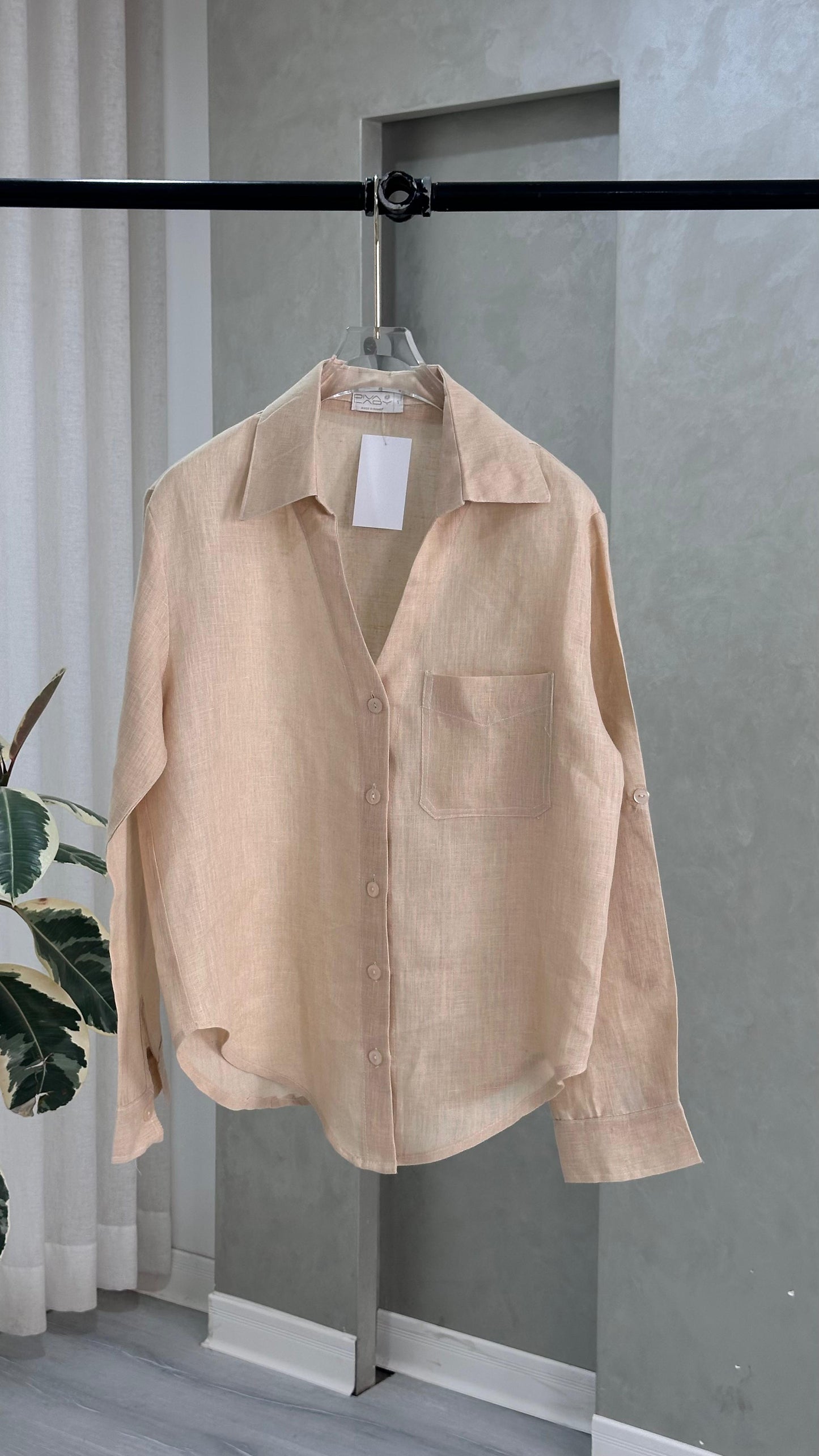 قميص نسائي قماش خفيف