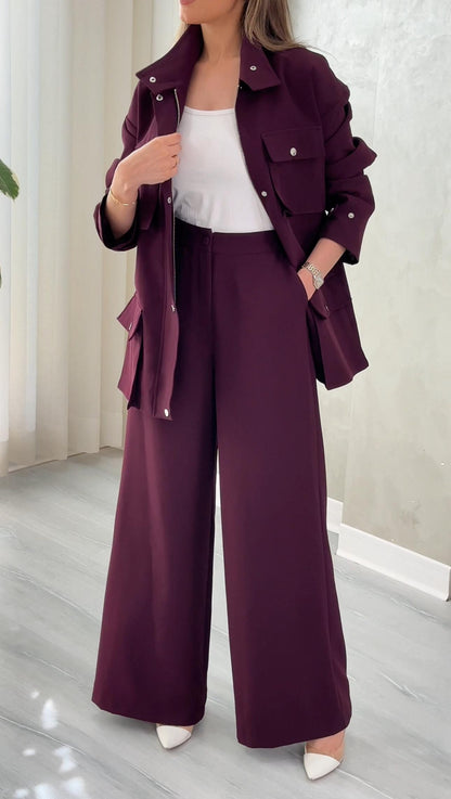 بدلة نسائي بجيوب كبيرة