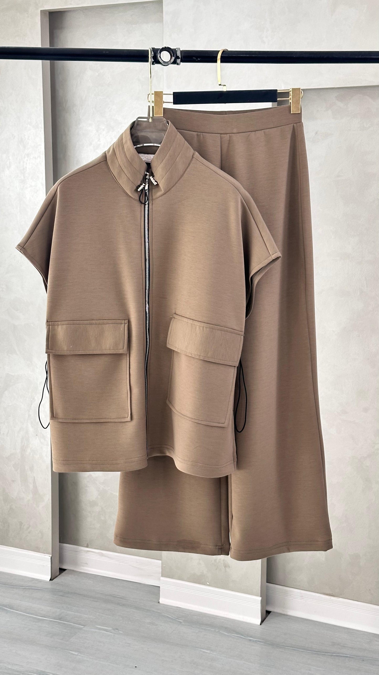 بدلة نسائي جاكيت واسع