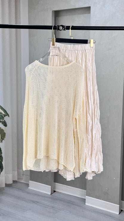 بدلة تنورة شبك