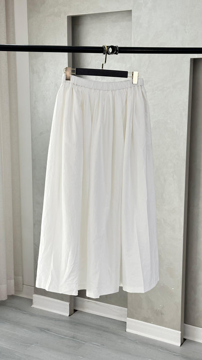 تنورة نسائي