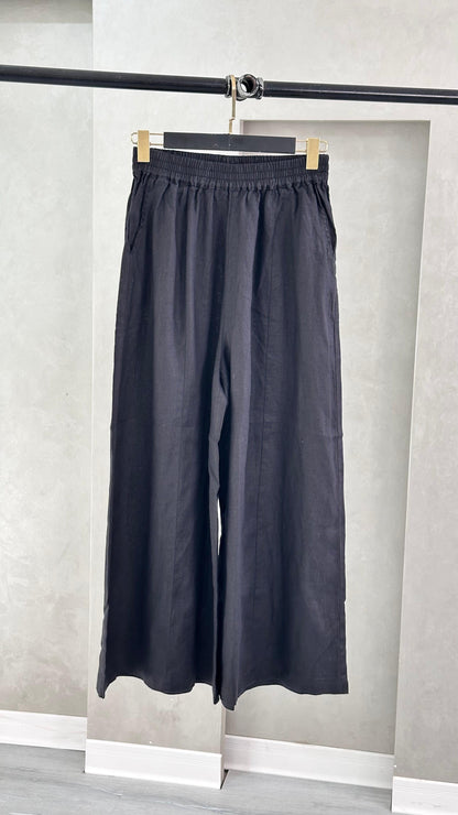 بنطلون نسائي