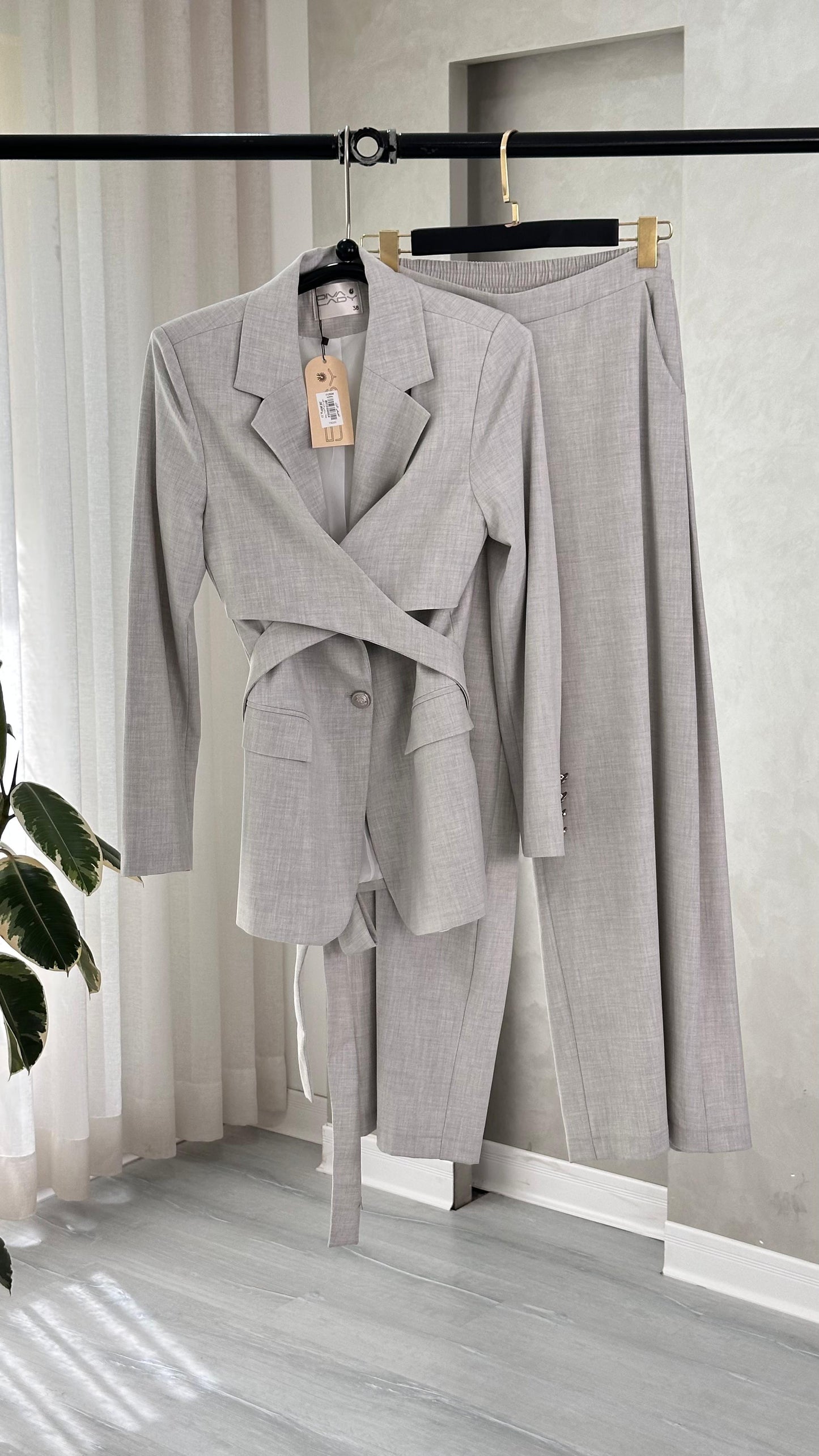 بدلة رسمي حزام لف