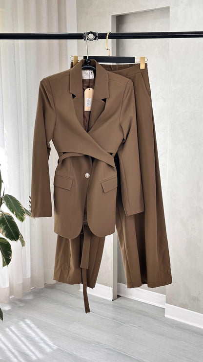 بدلة رسمي حزام لف