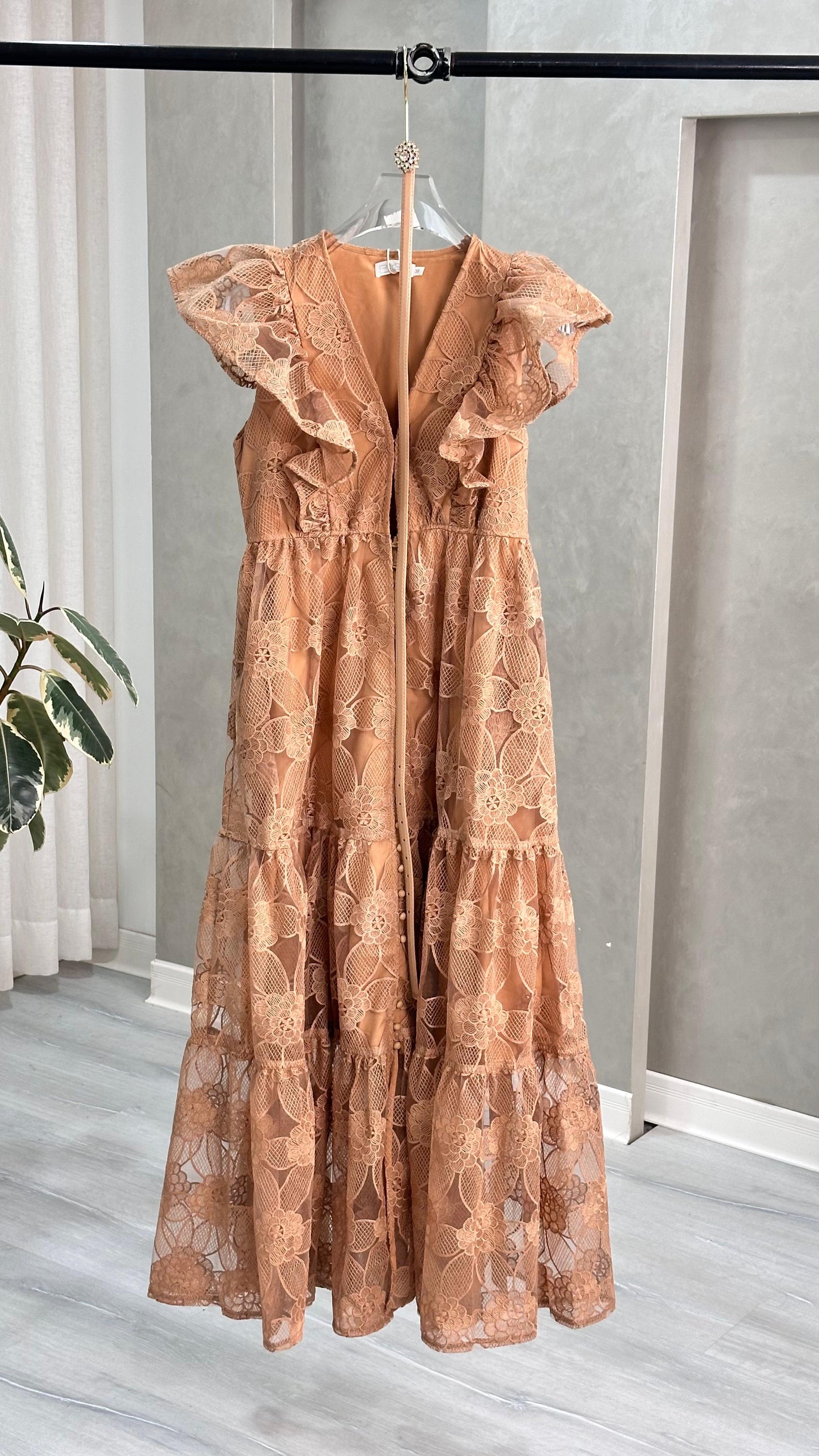 فستان قصير حفر