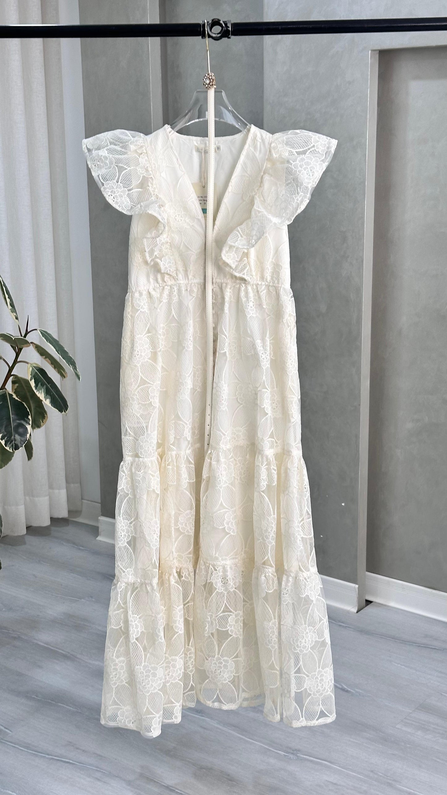 فستان قصير حفر