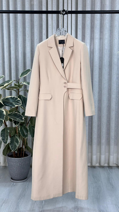 جاكيت نسائي بجيبين