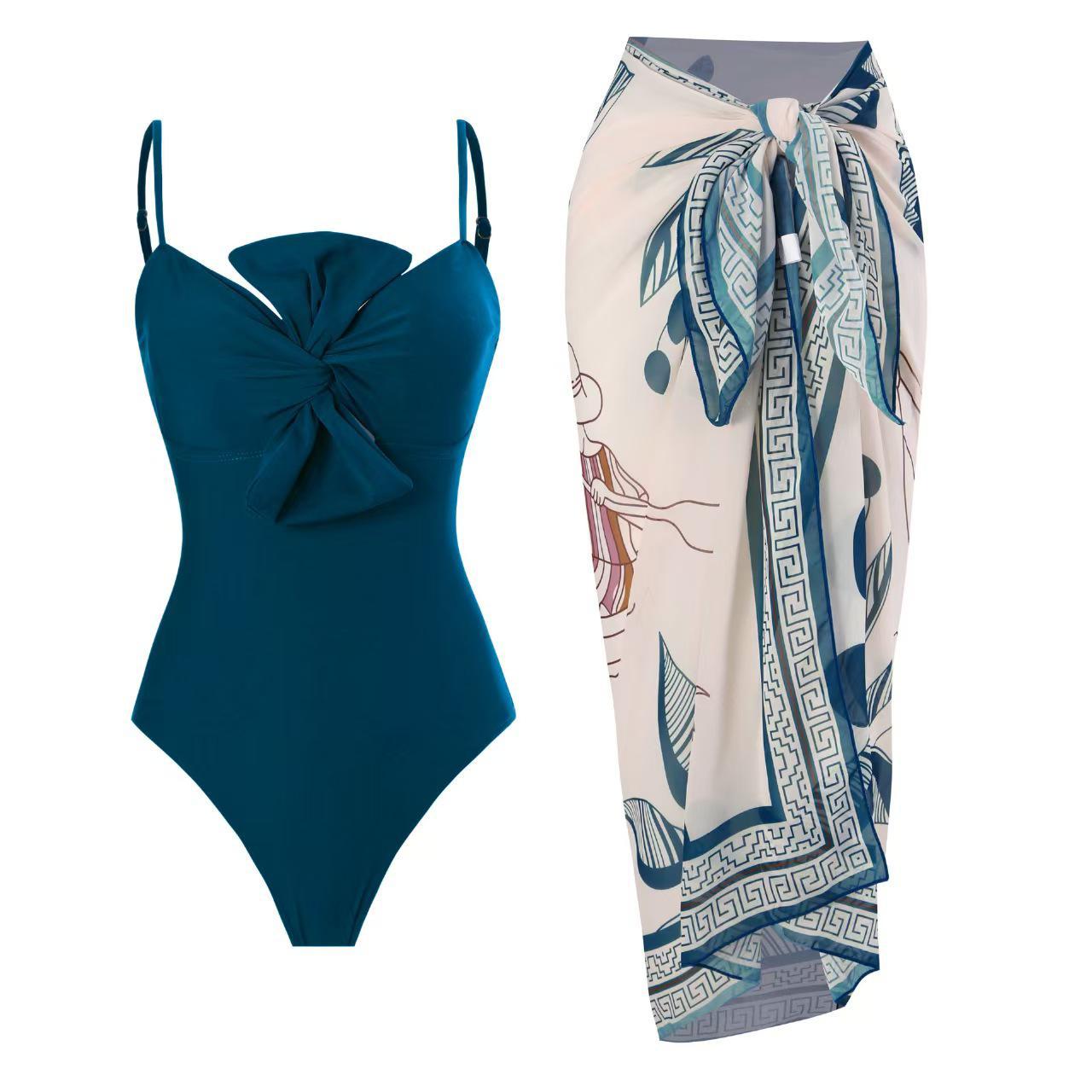 مايوه نسائي بربطة صدر