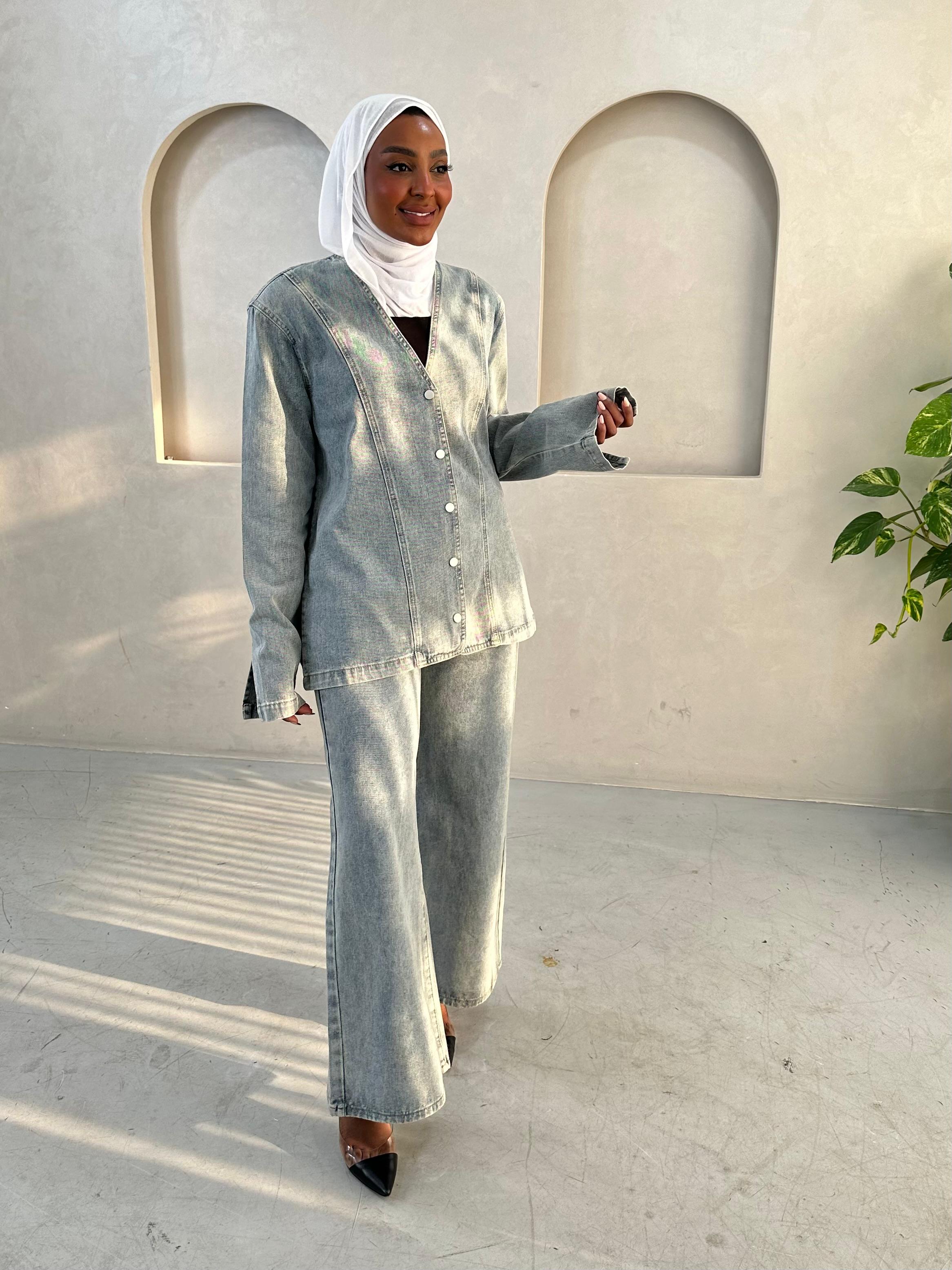 Vبدلة جينز قبة