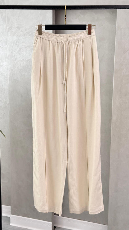 بنطلون نسائي