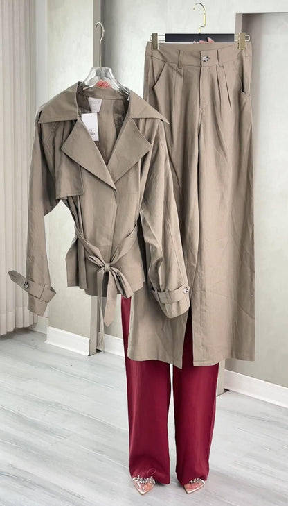 بدلة نسائي فضفاض بحزام