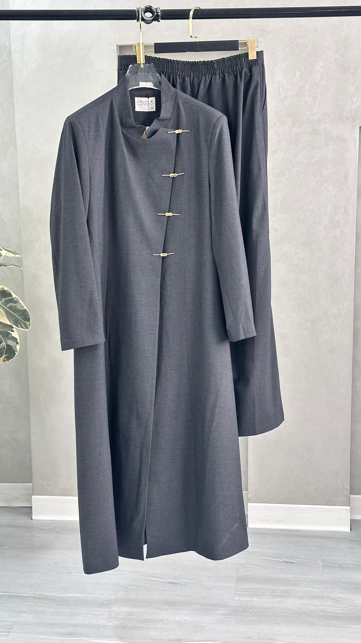 بدلة نسائي طويل