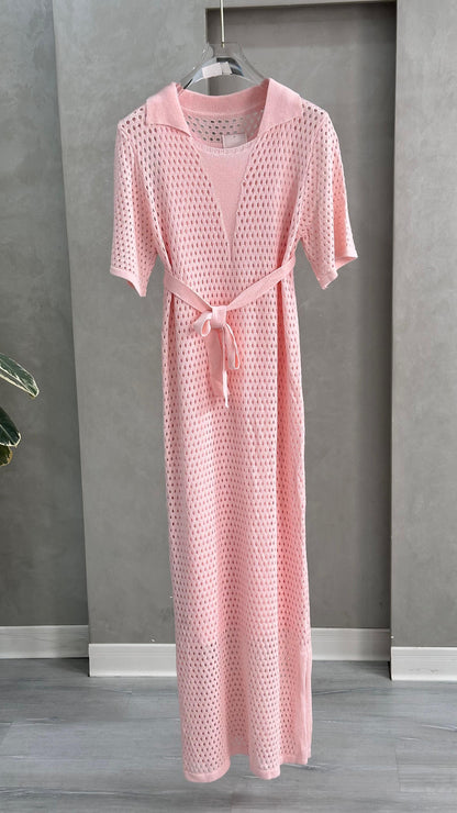 فستان نسائي