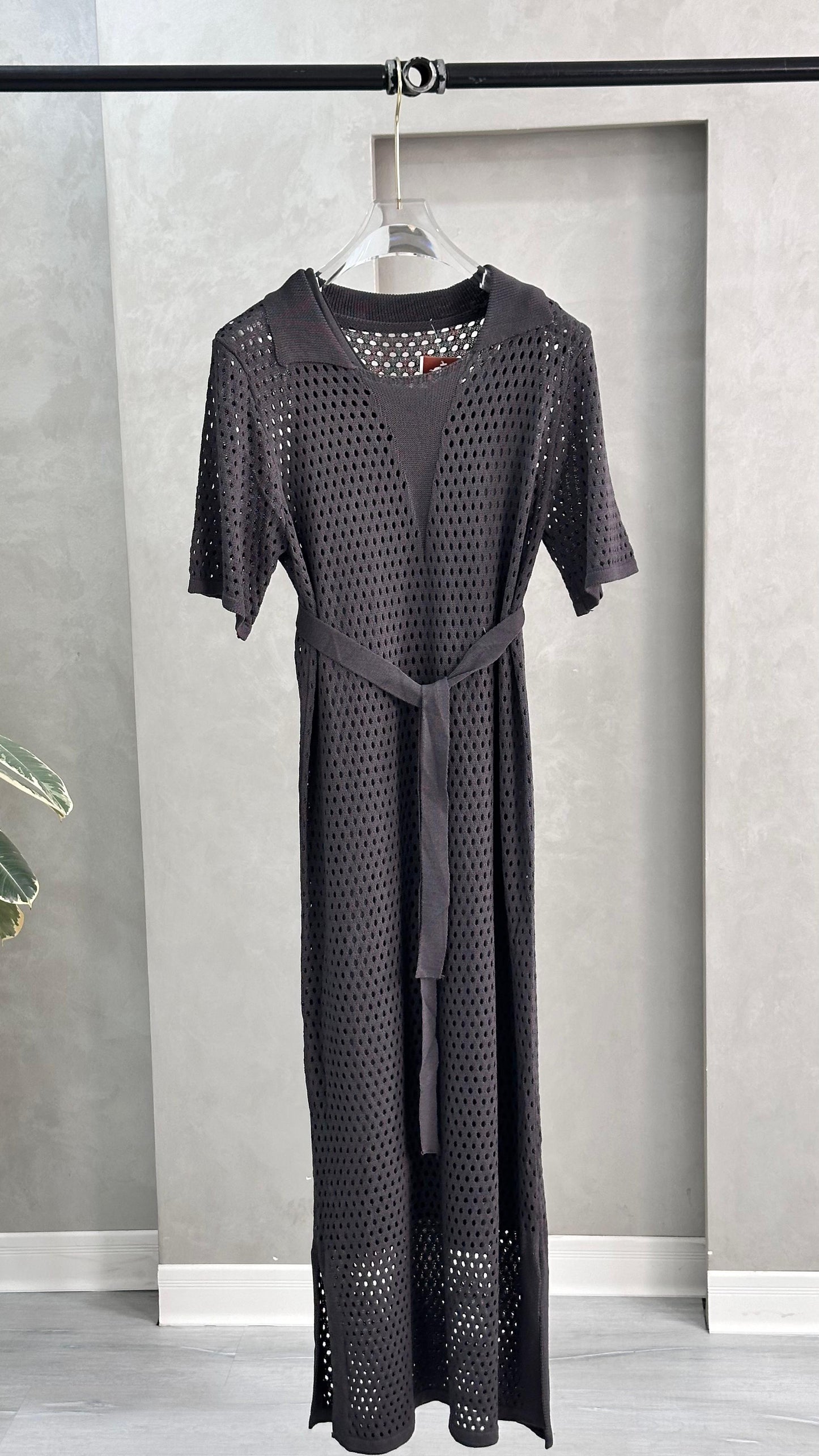 فستان نسائي