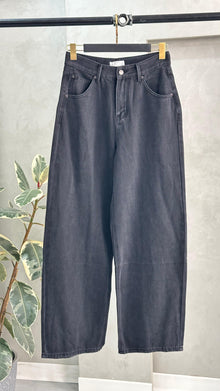 بنطلون نسائي