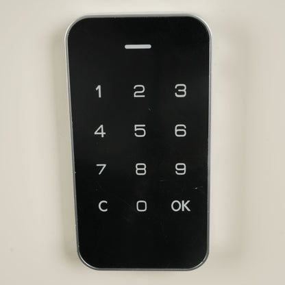 خزنة إلكترونية  مع قفل رقمي