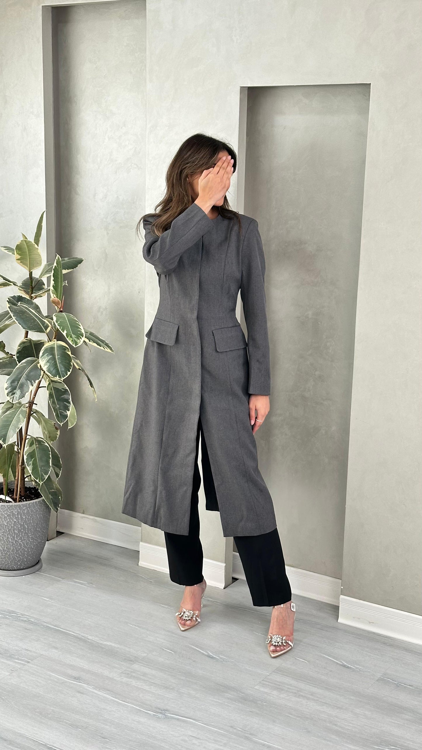 جاكيت طويل مفصل