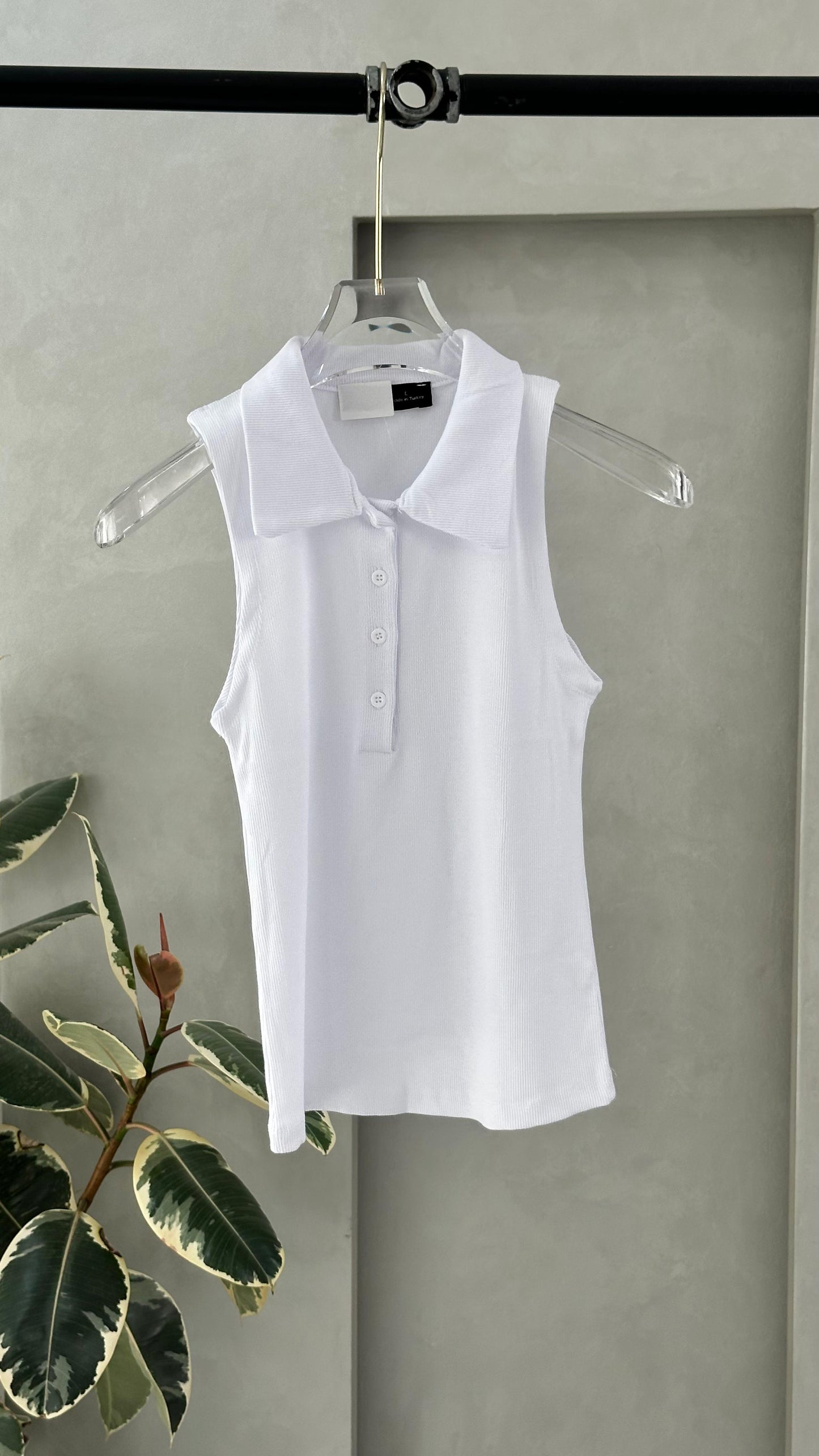 توب نسائي بازرار